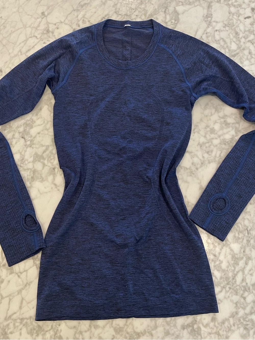 Lululemon Long Sleeve Crewneck in Navy Blue